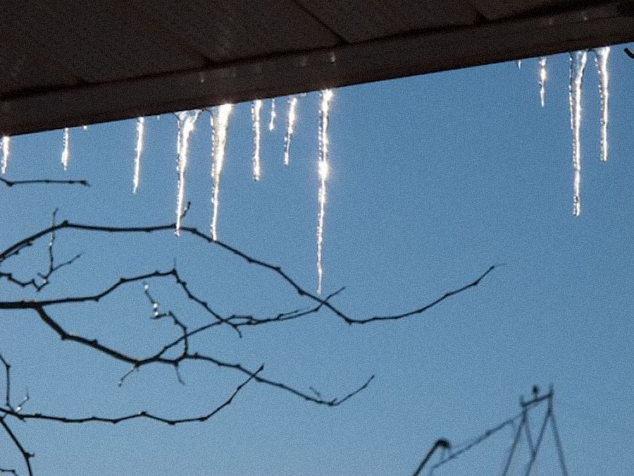 L’hiver est arrivé. L’heure des comptes. L’attente.